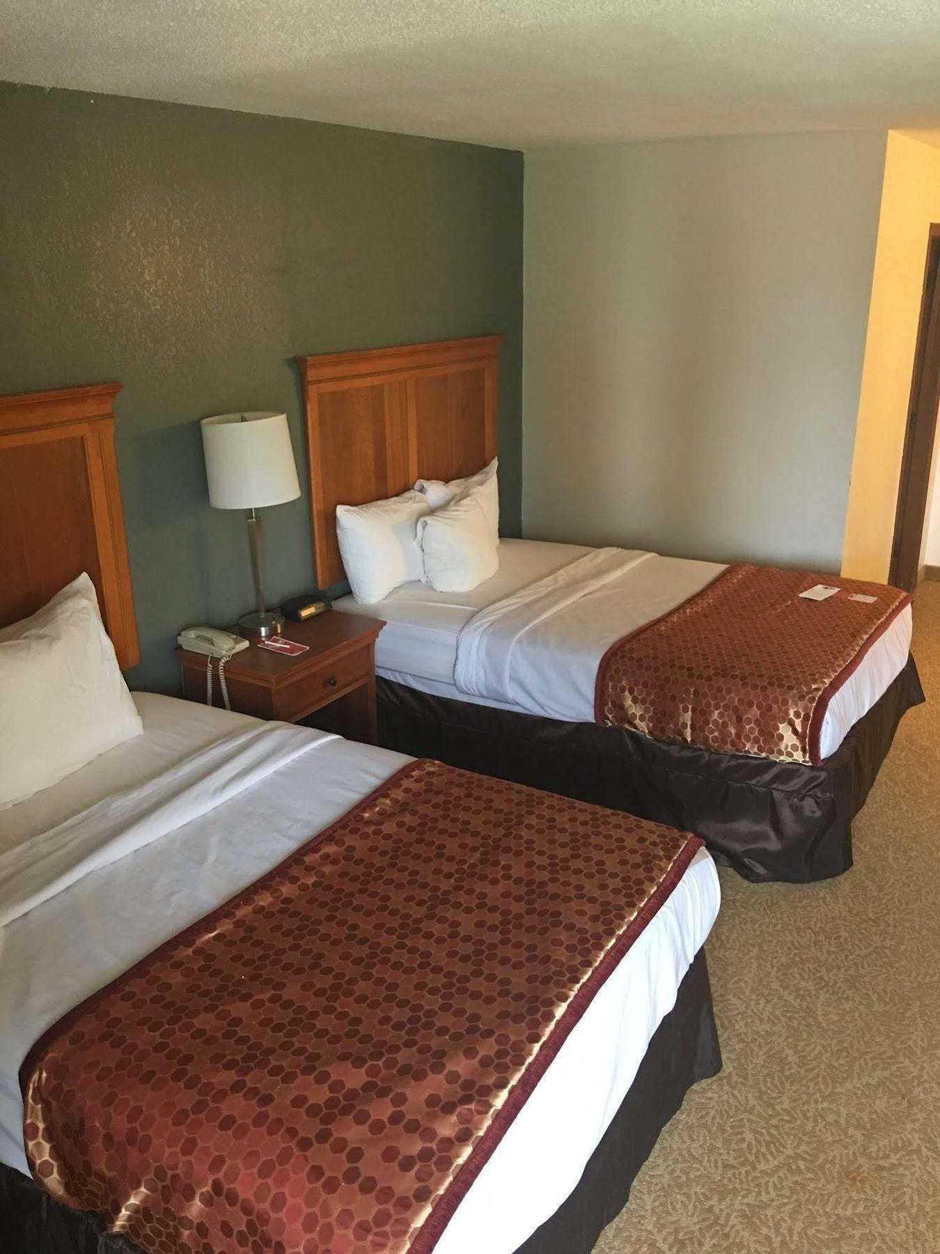 Econo Lodge Inn & Suites Stevens Point Esterno foto